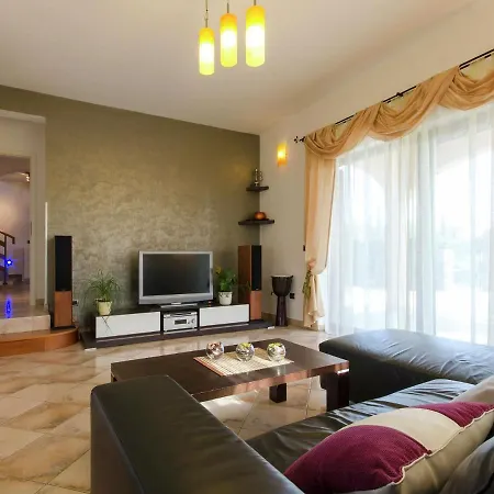 Comfortable In Rovinj With Private Pool *