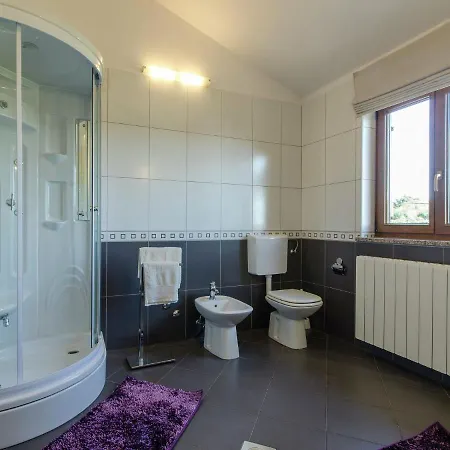 Βίλα Comfortable In Rovinj With Private Pool Rovinjsko Selo